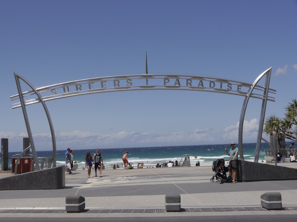 surfersParadise